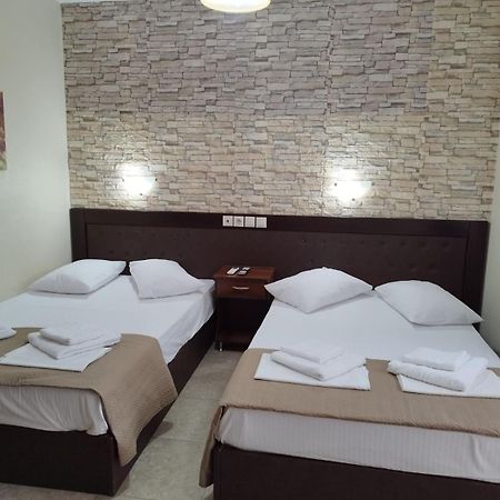 Hotel Villa Pigasos Paralía Dış mekan fotoğraf