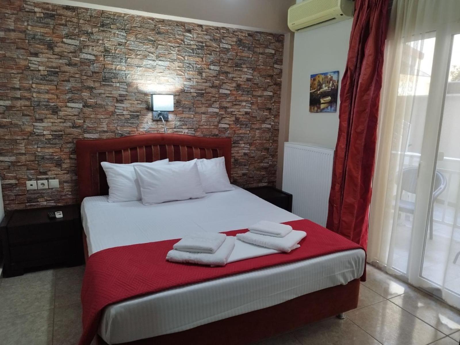 Hotel Villa Pigasos Paralía Dış mekan fotoğraf