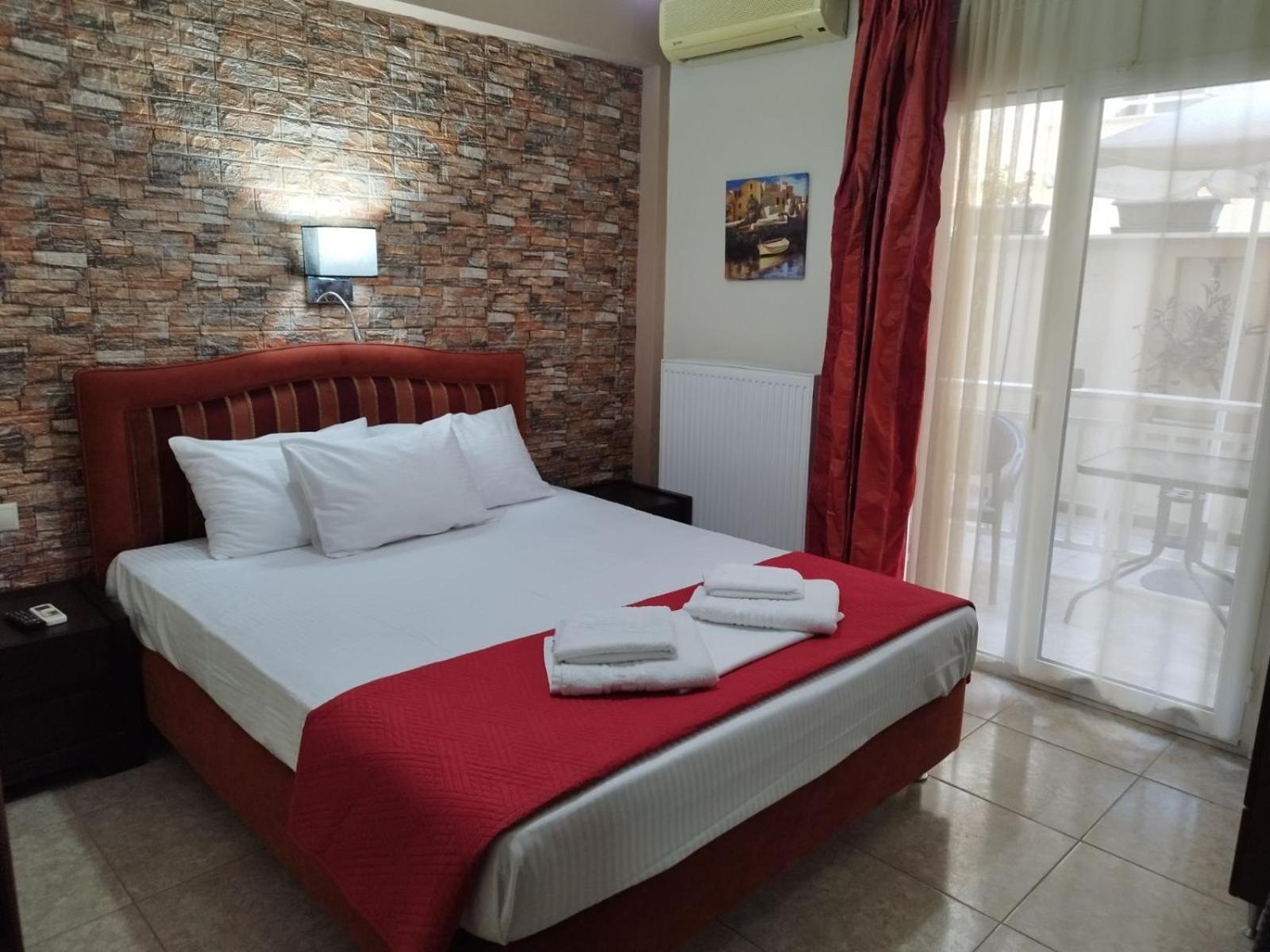 Hotel Villa Pigasos Paralía Dış mekan fotoğraf