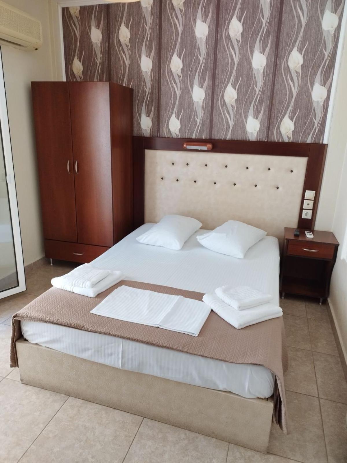 Hotel Villa Pigasos Paralía Dış mekan fotoğraf