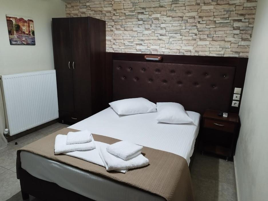 Hotel Villa Pigasos Paralía Dış mekan fotoğraf