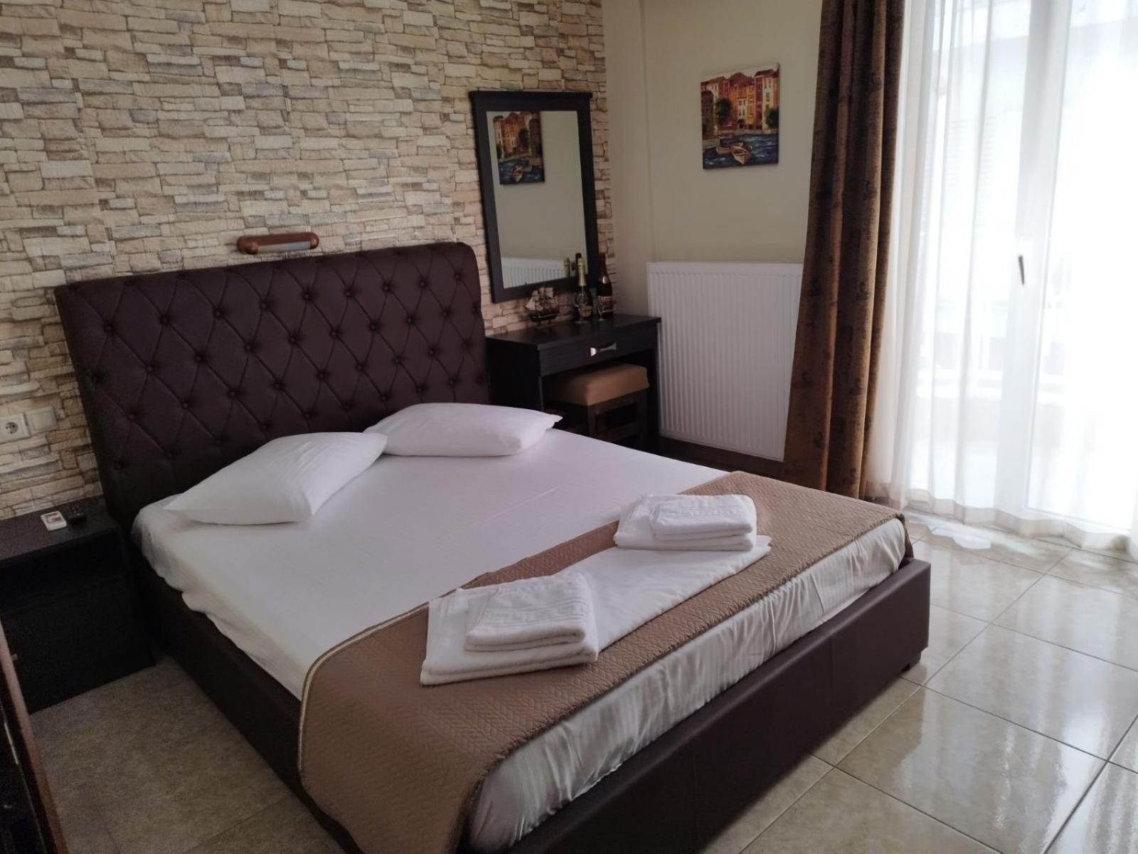 Hotel Villa Pigasos Paralía Dış mekan fotoğraf